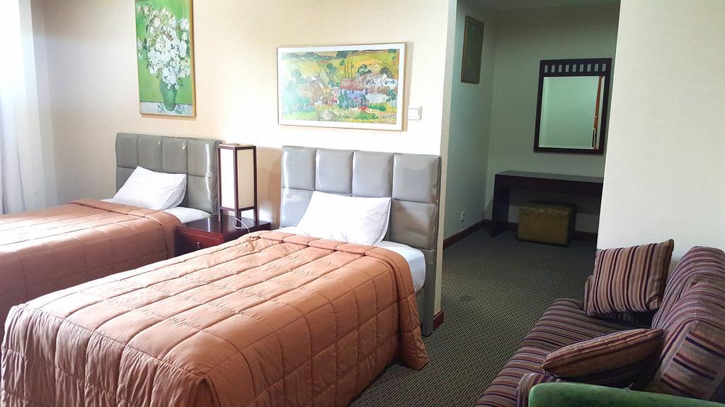 Roosseno Plaza Serviced Apartment Jakarta Eksteriør billede