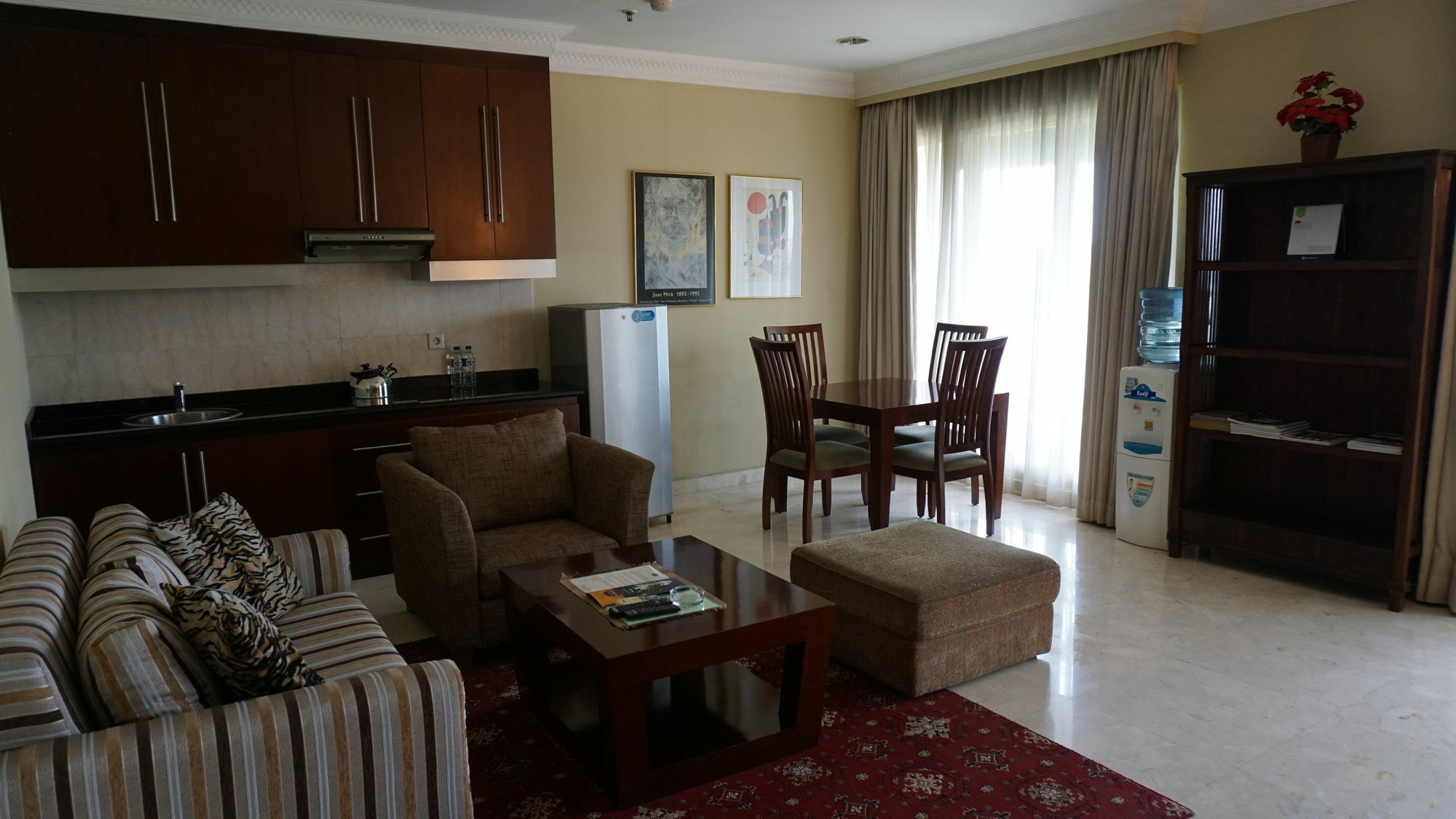 Roosseno Plaza Serviced Apartment Jakarta Eksteriør billede